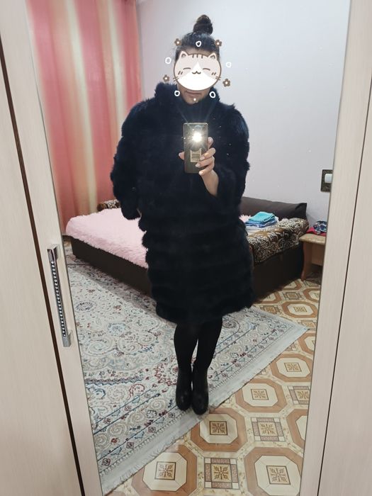 Продам песцовую шубу