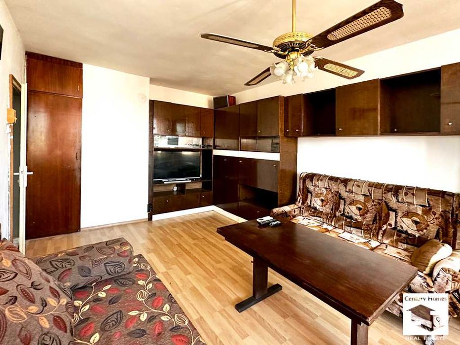 Продава се Тристаен апартамент в Велико Търново, Колю Фичето - 73 кв.м за 1507 €/кв.м - Снимка #1