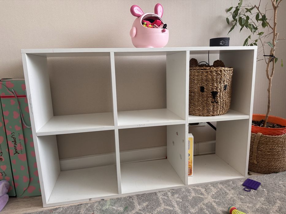 Продам стеллаж в хорошем состоянии