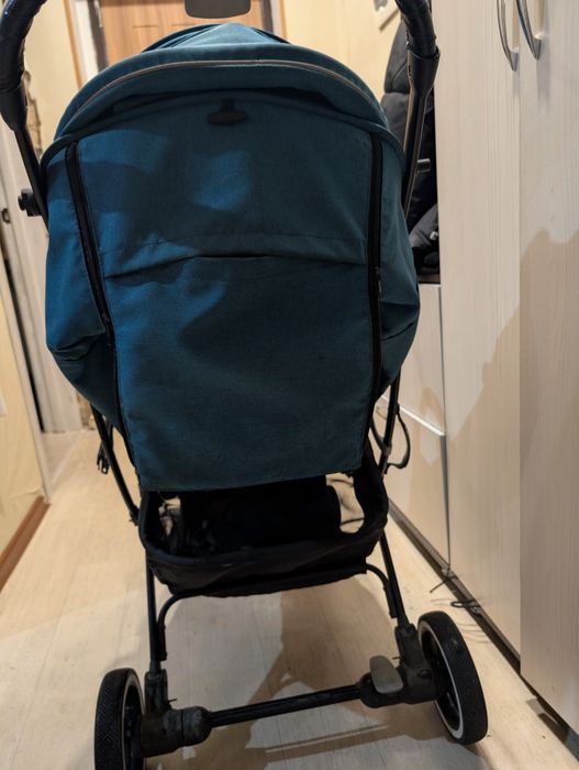 Детская коляска.