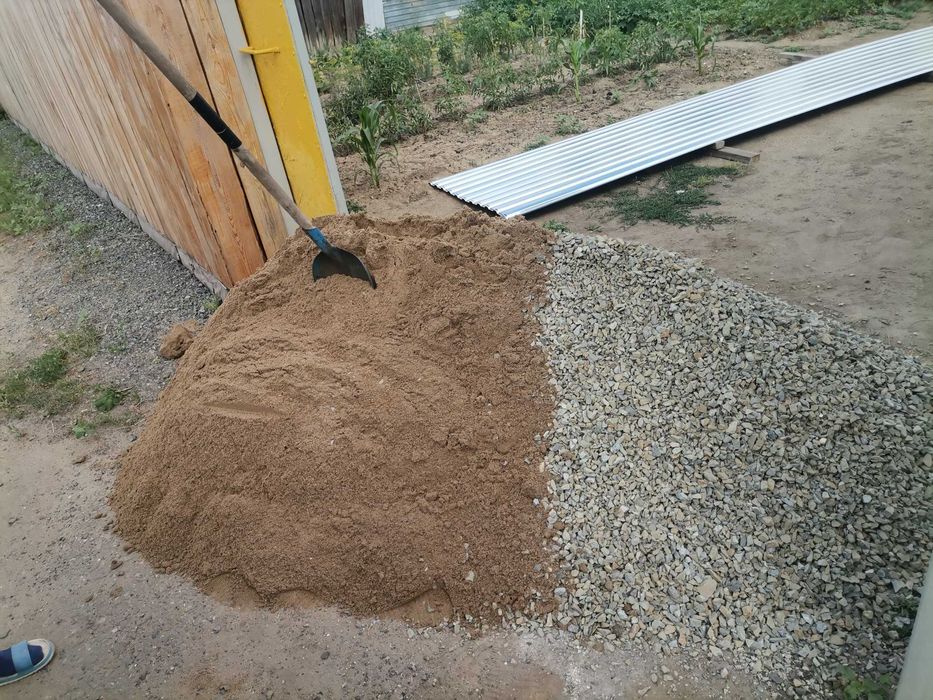 Продам песок, щебень 50/50