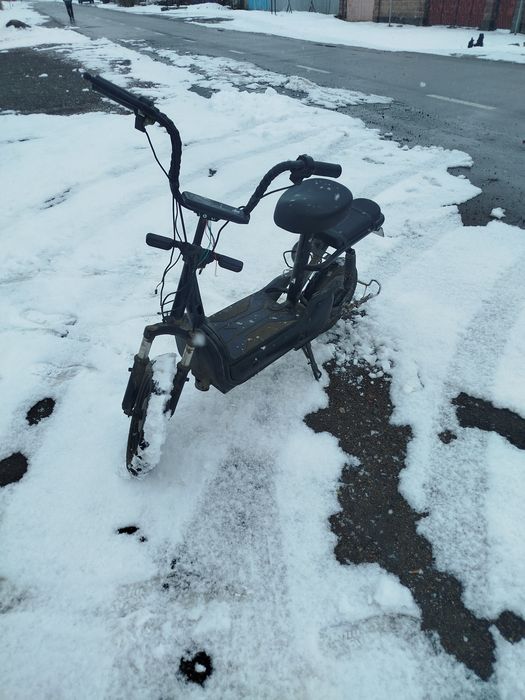 Скутер электрический