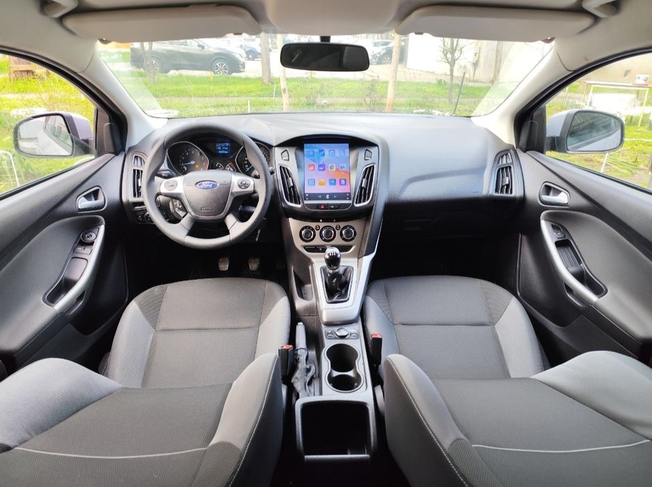 Ford Focus 2013, 1.6 benzină clasic, Navi, Cameră marșarier