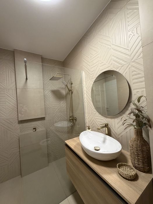 Inchiriere apartament nou Panoramic Teilor