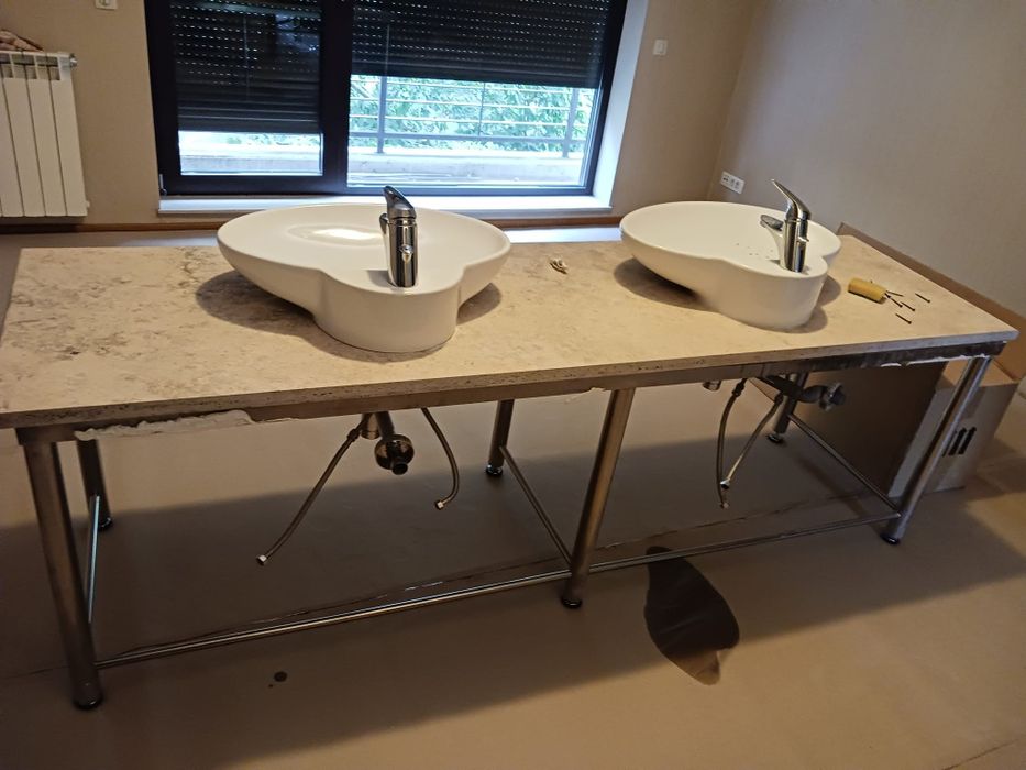 Suport de inox, blat granit, picioare reglabile