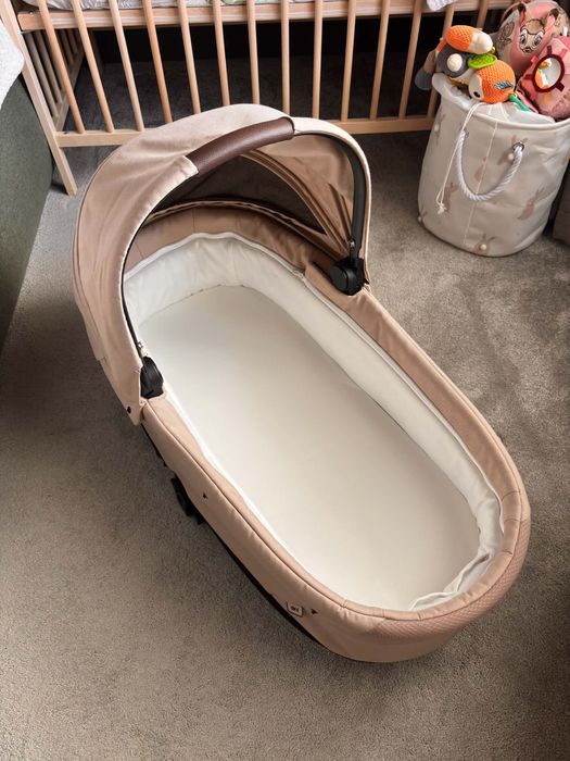Cybex Кош за новородено Cot S Lux Almond Beige