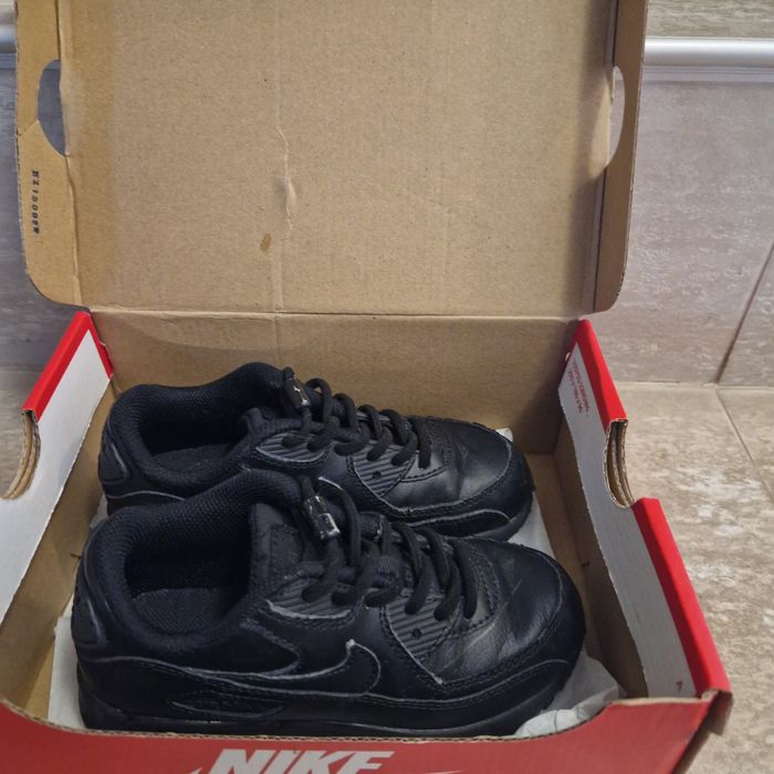 Nike Air Max кожа ластични връзки, стелка 18 см.