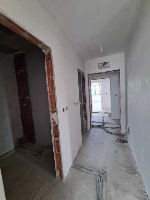 Продава се Тристаен апартамент в Хасково, Бадема - 97 кв.м за 1005 €/кв.м - Снимка #9