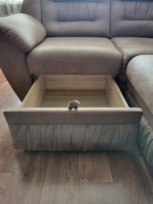 Продам диван б/у