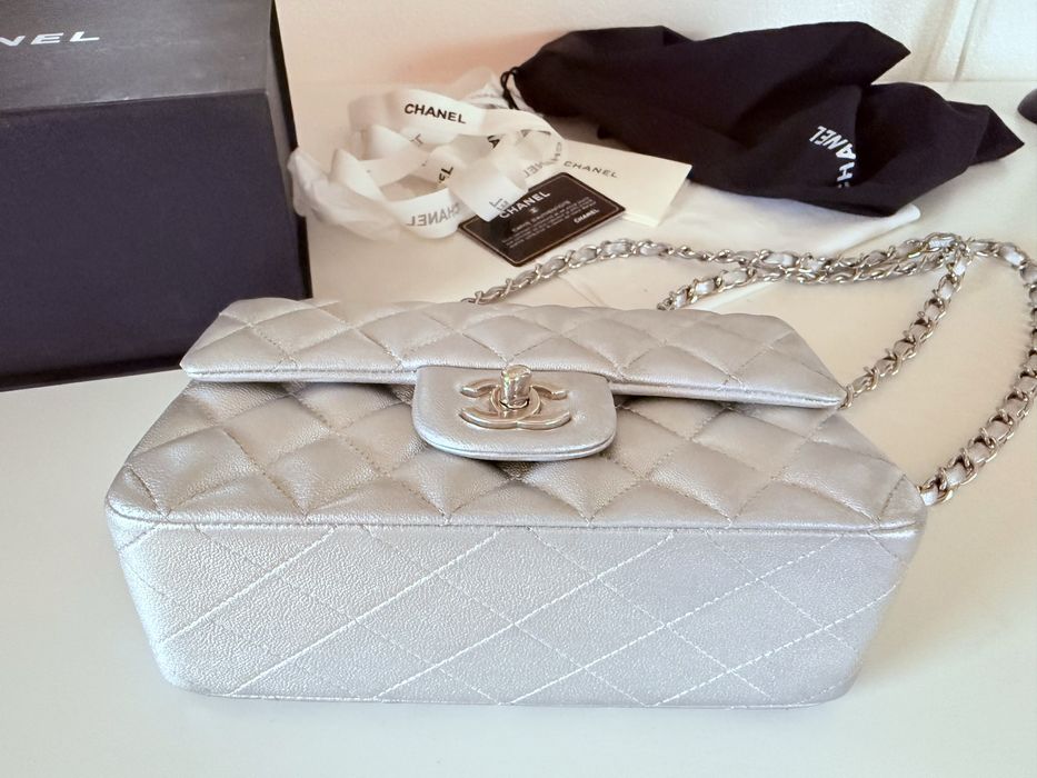 Classic Flap Bag - Mini Rectangular чанта