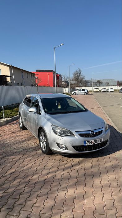 Opel astra j sport tourer