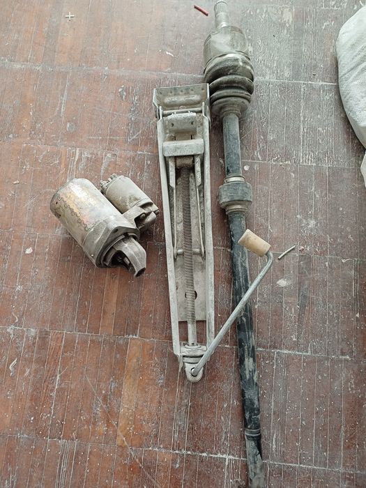 Запчастьи на автомобиль