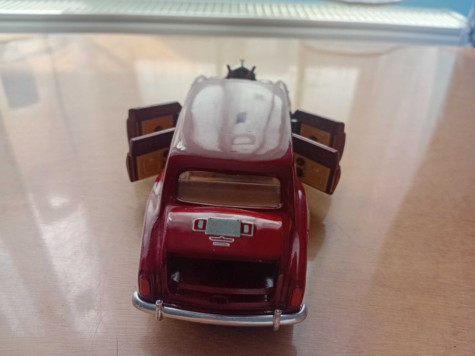 Vand macheta metal, Rolls Royce Phantom VI, Tomica Dandy, JAPONIA