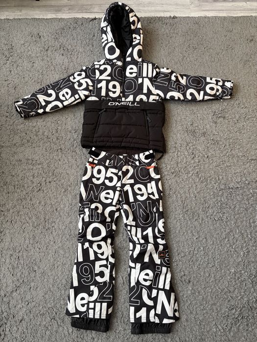 Costum schi O’Neill copii, 8–9 ani – ca nou!