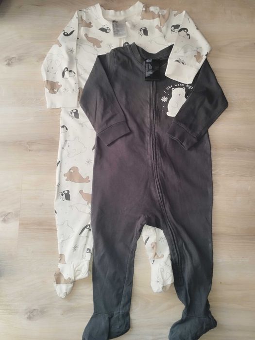 Лот детски цели пижами H&M - р-р 80