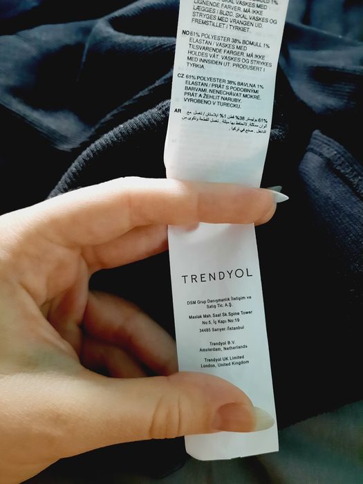 Rochie mulată neagră