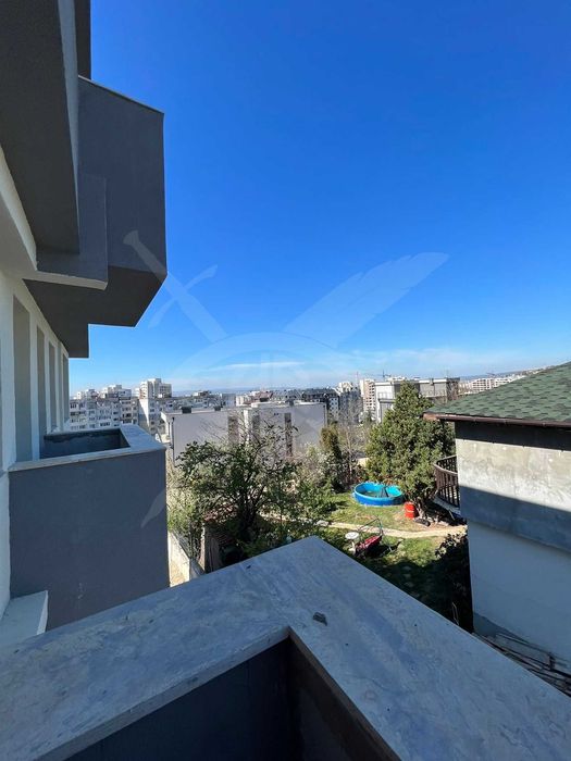 Продава се Тристаен апартамент в Варна, Възраждане 2 - 55 кв.м за 1437 €/кв.м - Снимка #8