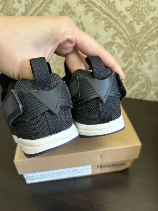 Детская обувь / кроссовки Reebok