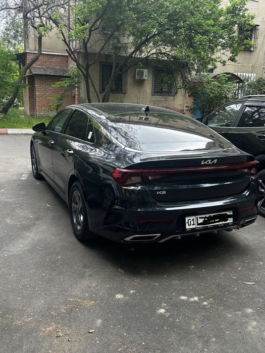 Kia K5 2023 — 2