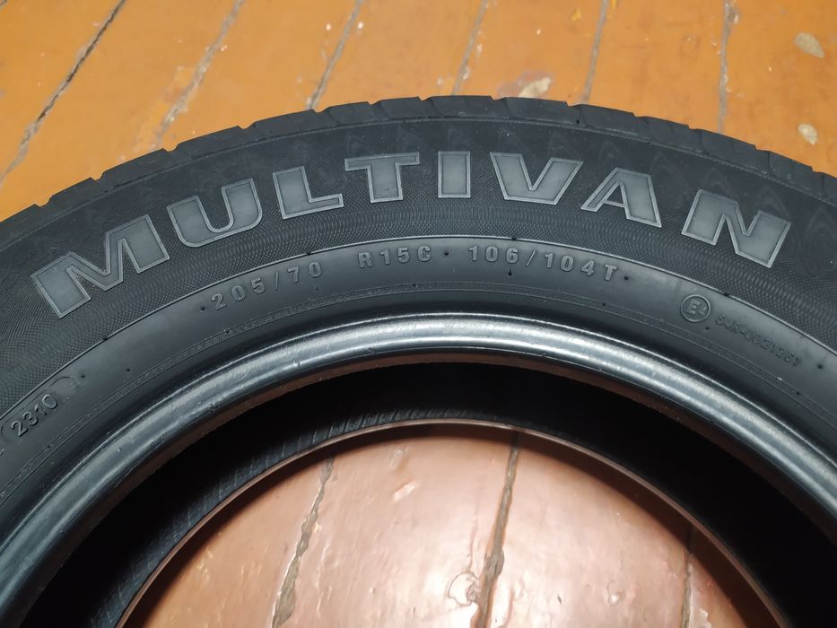 Шина 15" Achilles Multivan 205/70R15C