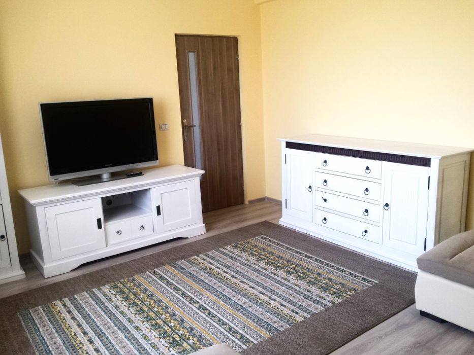 3 camere bloc nou, 2 bai, lift, balcon închis, duplex, AC