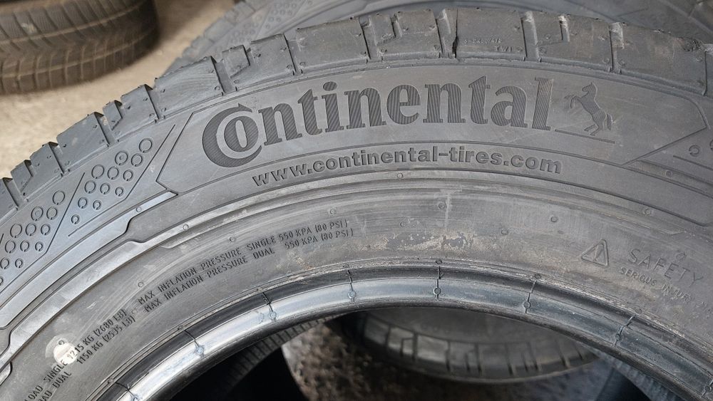 Нови гуми за Бус 235/65/16 C Continental ContiVanContact 200 4 броя