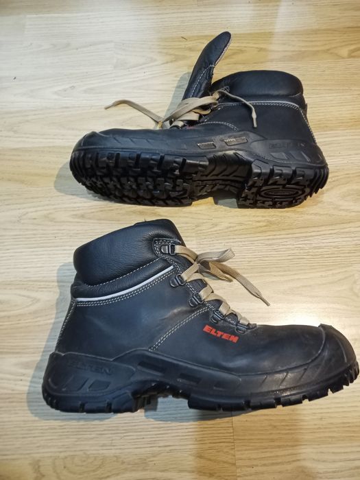 Bocanci de lucru Elten Nr 43 S3