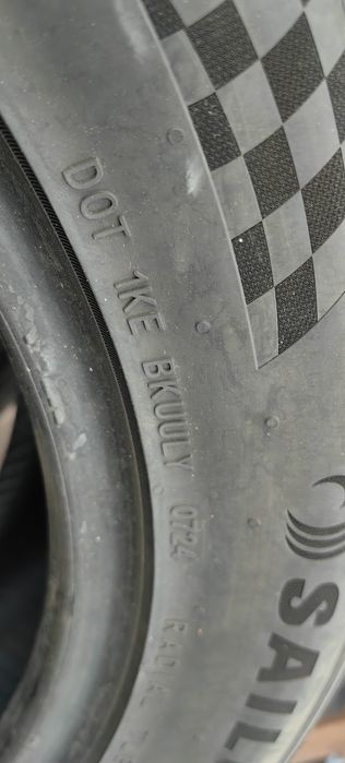 Летни гуми 215 /55 /17