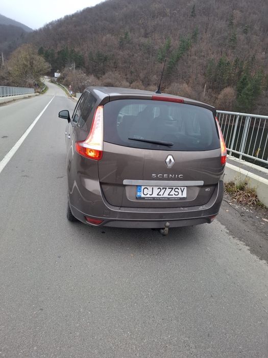 Vând renault grand scenic 1.9 in stare perfecta de funcționare