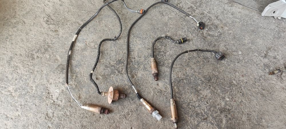 Продаю авто запчасти