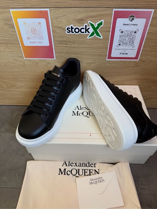 Alexander McQueen Oversized Sneaker Black/White Poze Reale