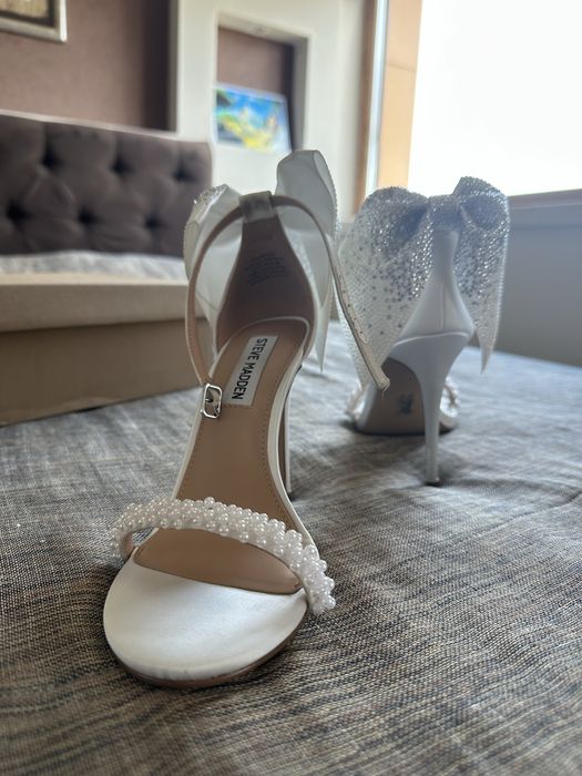 Сватбени сандали Steve Madden