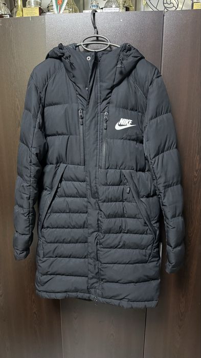 Яке Nike размер S