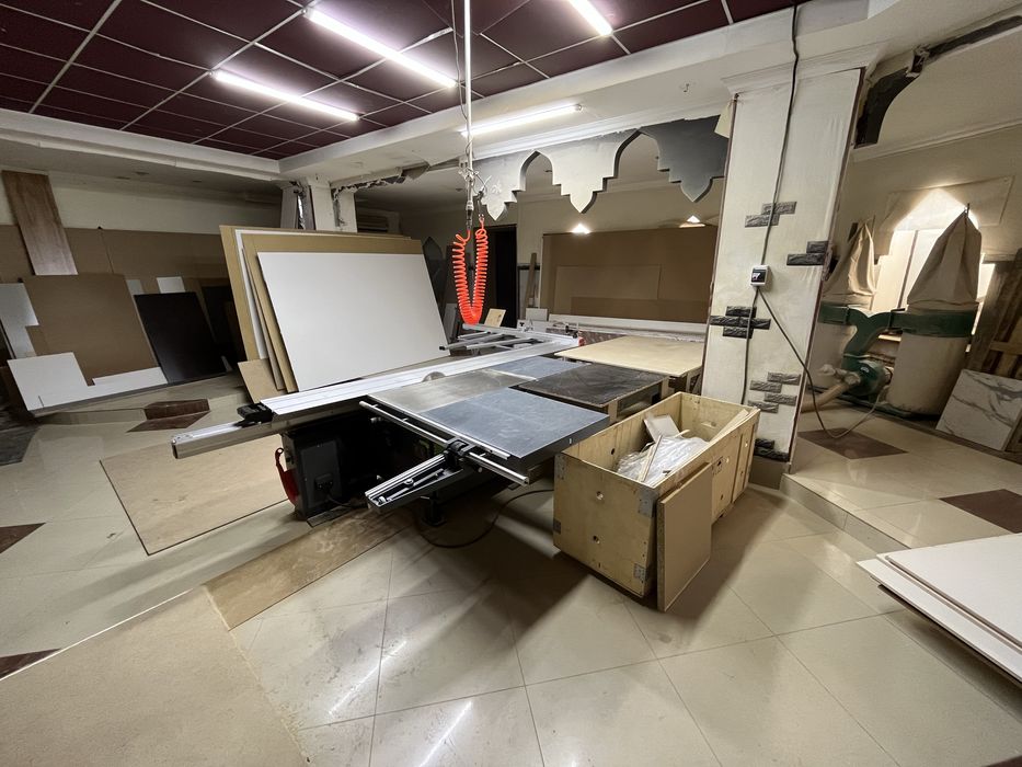 Мебельный цех в центре города