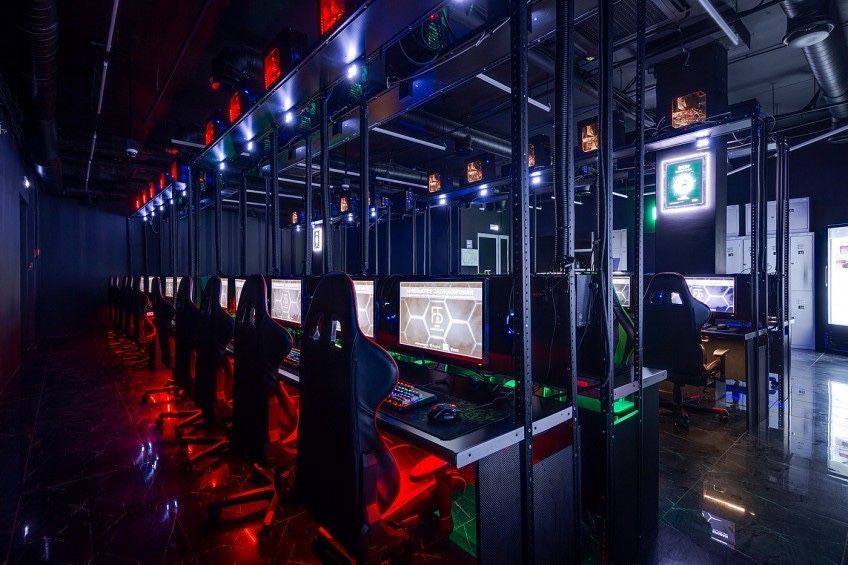 Компьюрет клубларини ишга туширамиз. (Запуск компьютерного клуба)