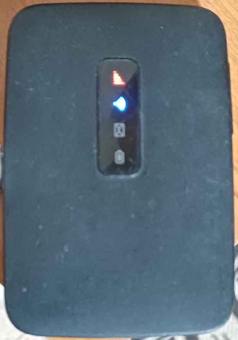 Modem 4G LTE Hotspot Router 150Mbps MW40V Airbox