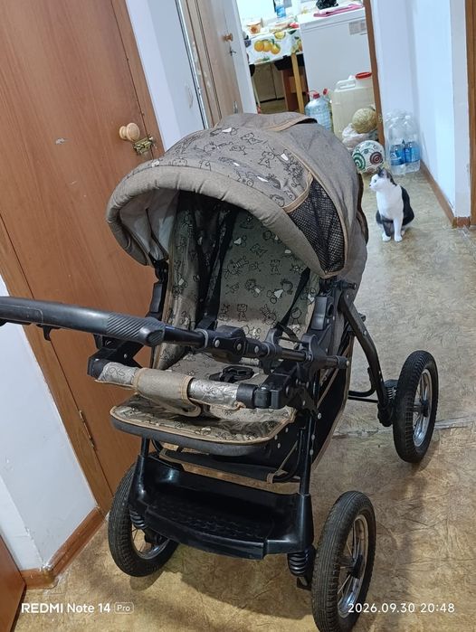 Продам коляску цена 35000