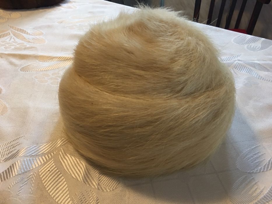 Vand caciuli de blana nutrie vidra