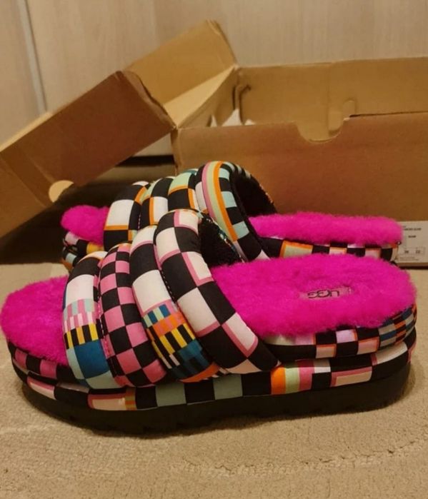 Saboti Ugg originali 36