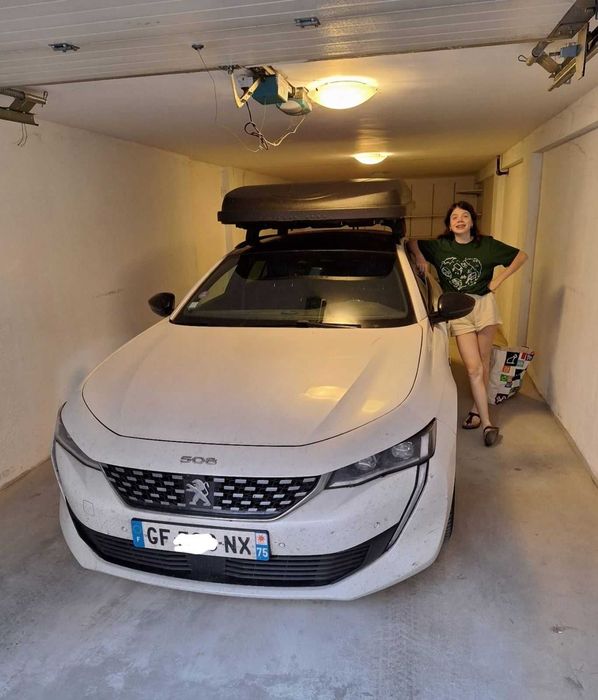 Дава се под наем Гараж / Паркомясто в София, Гоце Делчев - 45 кв.м за 255 € - Снимка #1