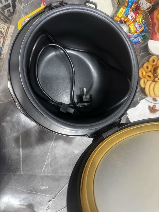 Продам мультиварку