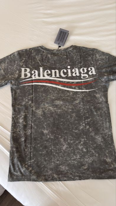 Тениска.  Balenciaga