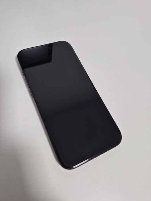 iPhone 15 pro [excelent]