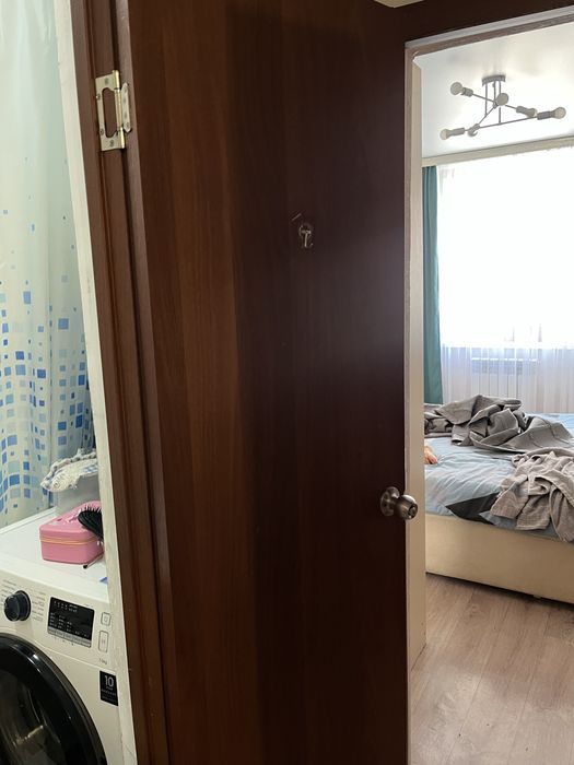 Продам межкомнатные двери
