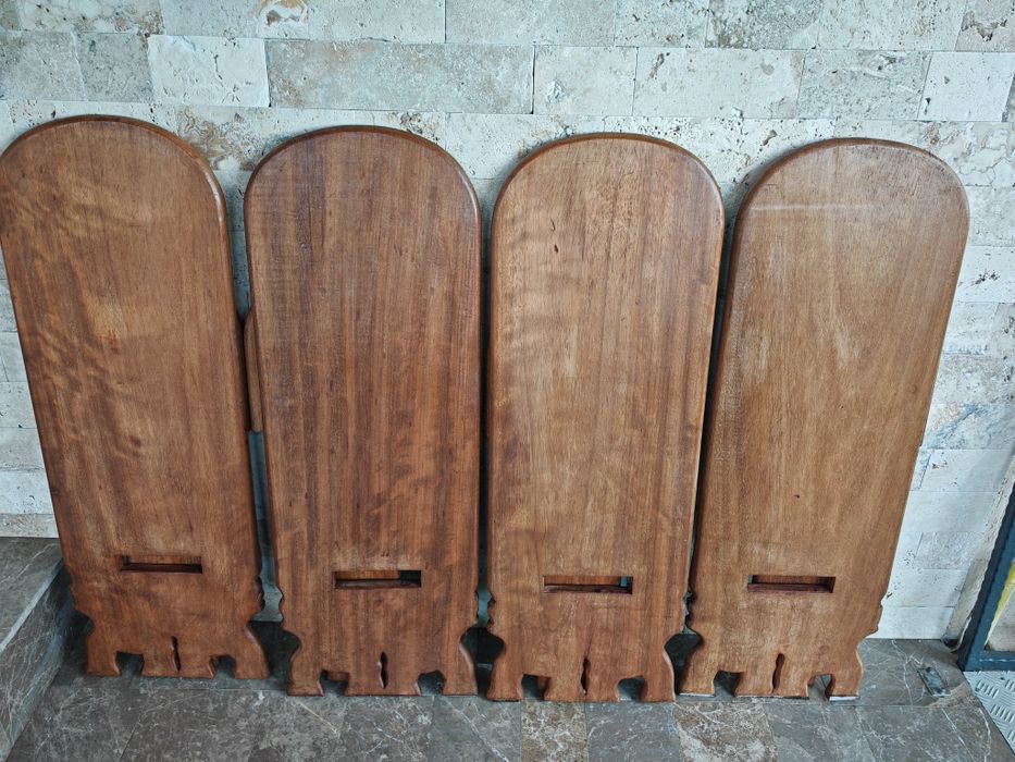 Set african vintage Palaver– 4 scaune + masă – sculptura artizanala excepțională.