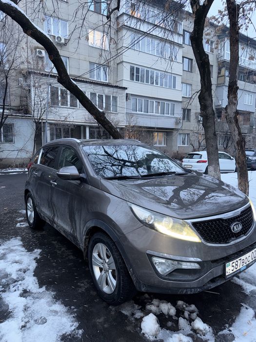 Продам KIA SPORTAGE 2011
