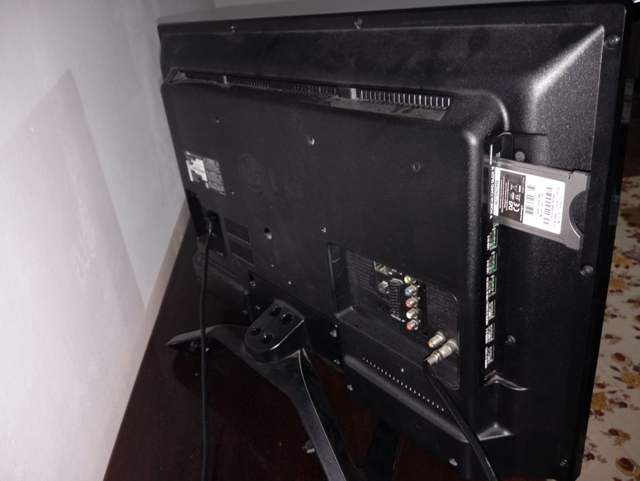 Телевизор лджи Не смарт