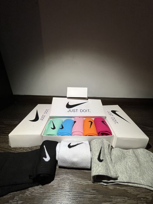 Set sosete nike, noi