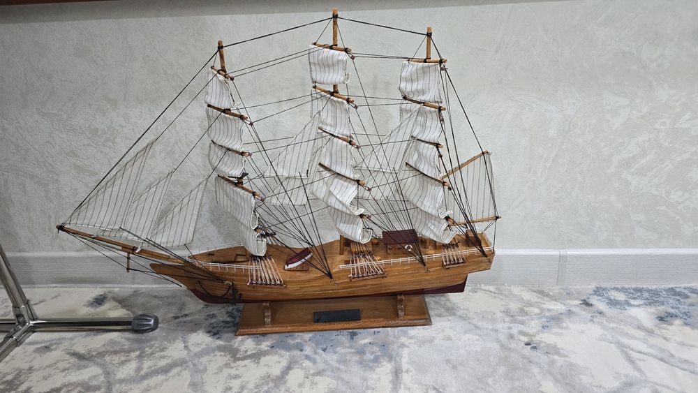 Сувинер корабль в идеальном состоянии