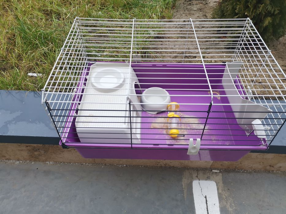 Продавам клетка за домашни гризачи